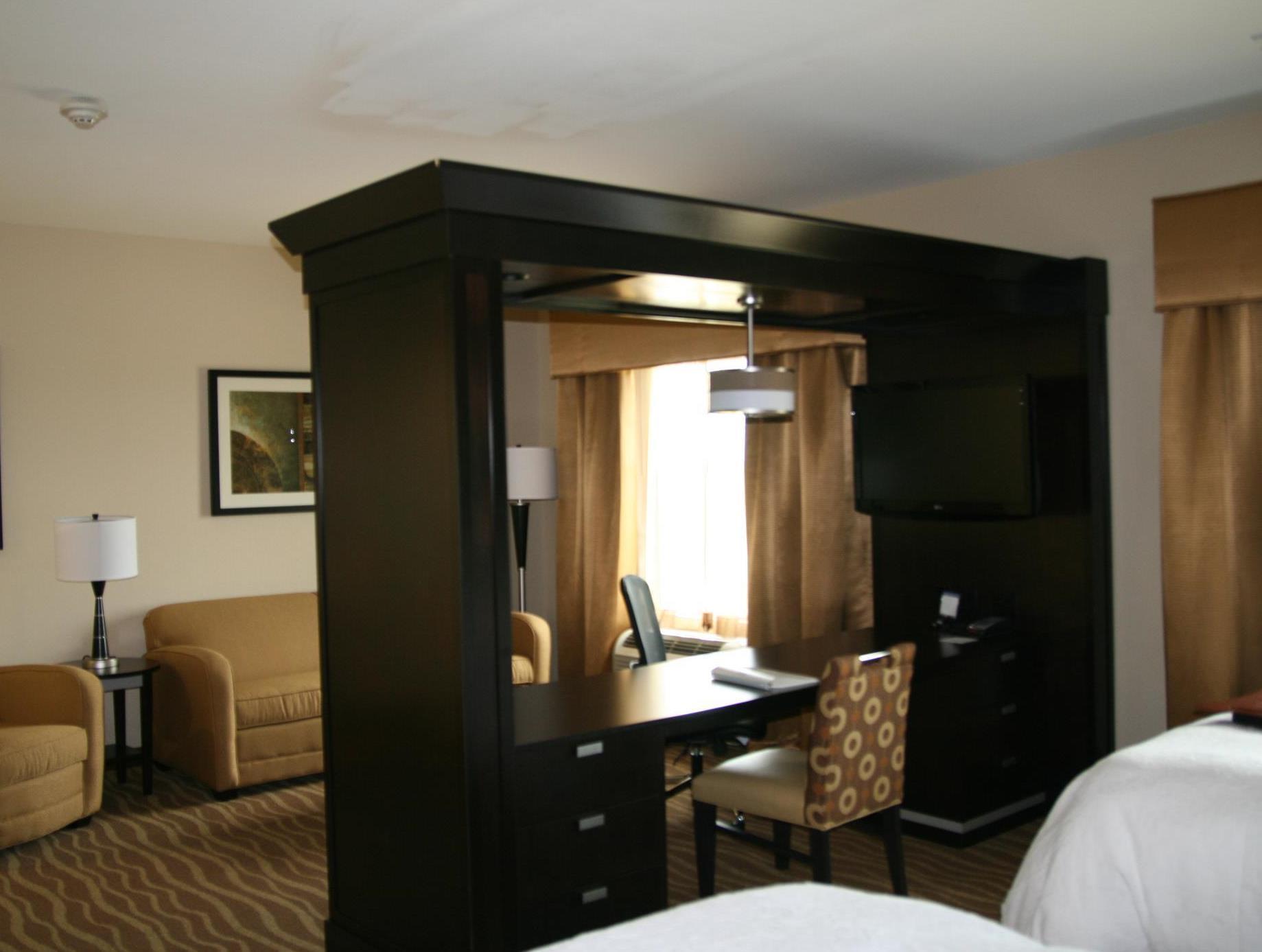 Hampton Inn & Suites Cleburne Exterior photo